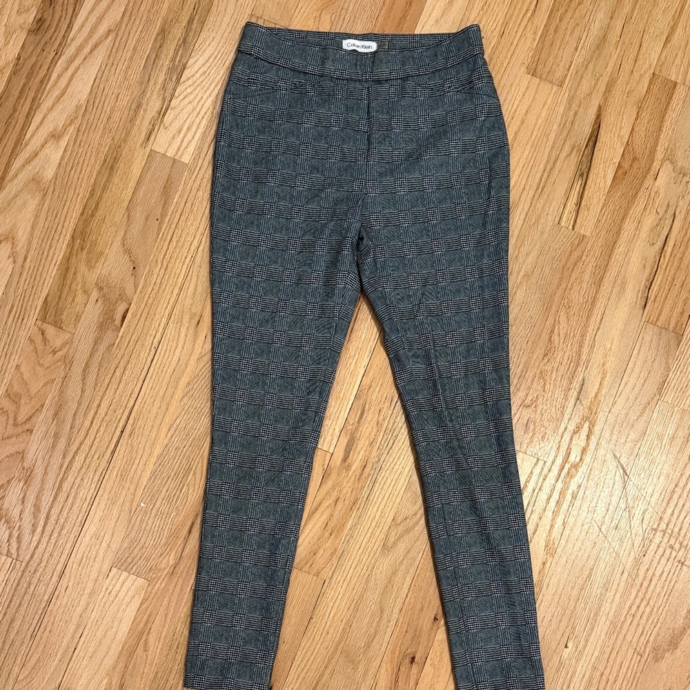 Stylish Gray Stretchy Bottoms